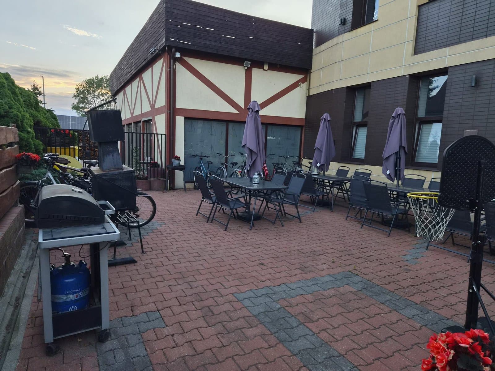 Miejsce do grilla przy Villa Vasco — grill i patio